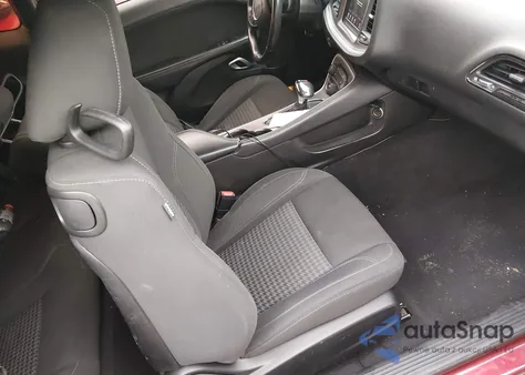 2019 Dodge Challenger Sxt z USA, uszkodzony, nr VIN 2C3CDZAG6KH671967